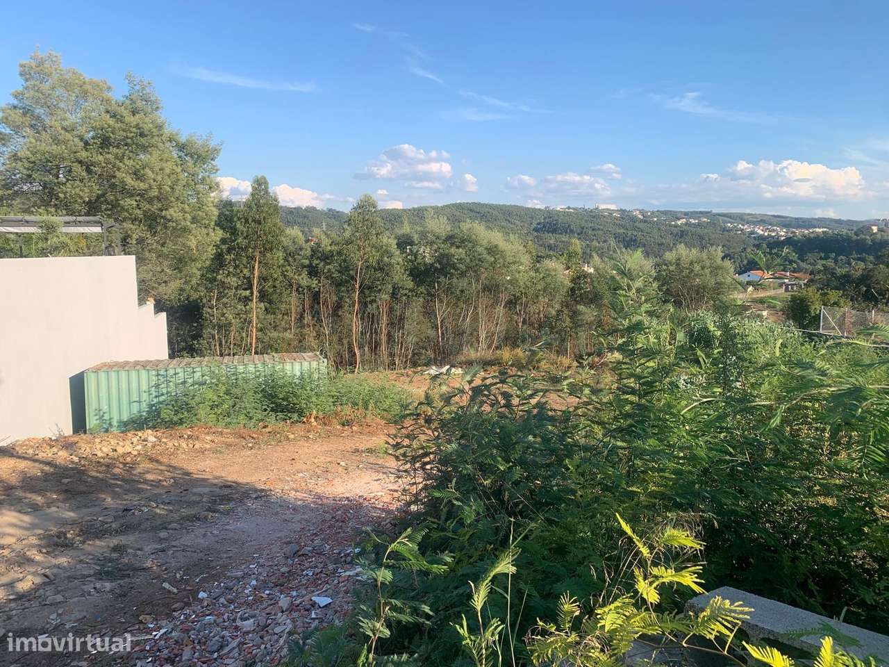 TERRENO COM PROJETO APROVADO PARA 2 MORADIAS NA MAINÇA - LORDEMÃO-12