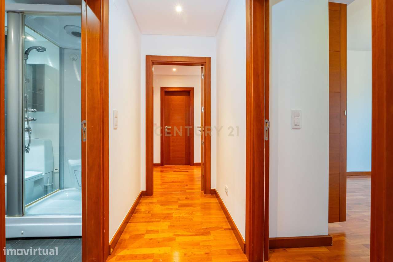 Apartamento T2 para Arrendamento – Terraços da Ponte - Grande imagem: 4/30