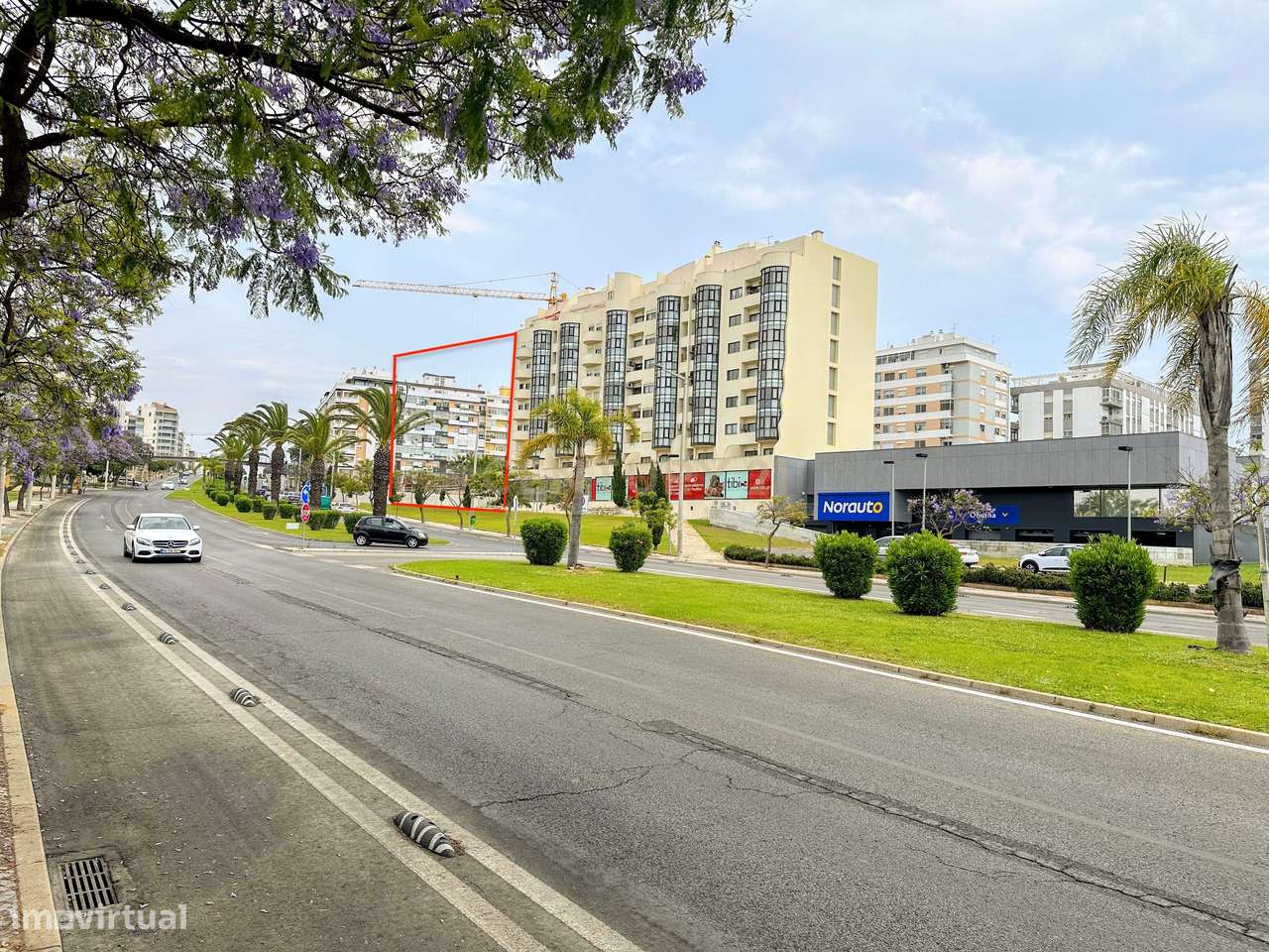 Apartamento duplex PENTHOUSE T4 - Box e Piscina independente - Grande imagem: 5/17