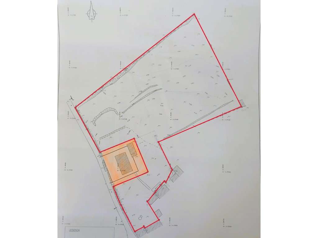 Terreno com 13 435m2 com possibilidade de construção-8