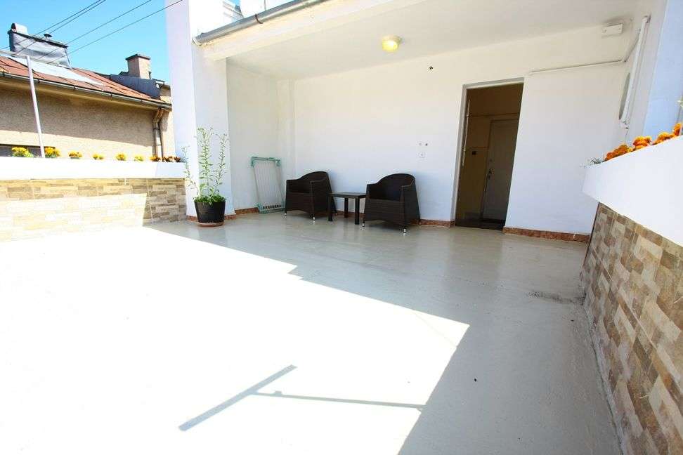 Apartament 3 camere de inchiriat - Imagine principală: 2/12