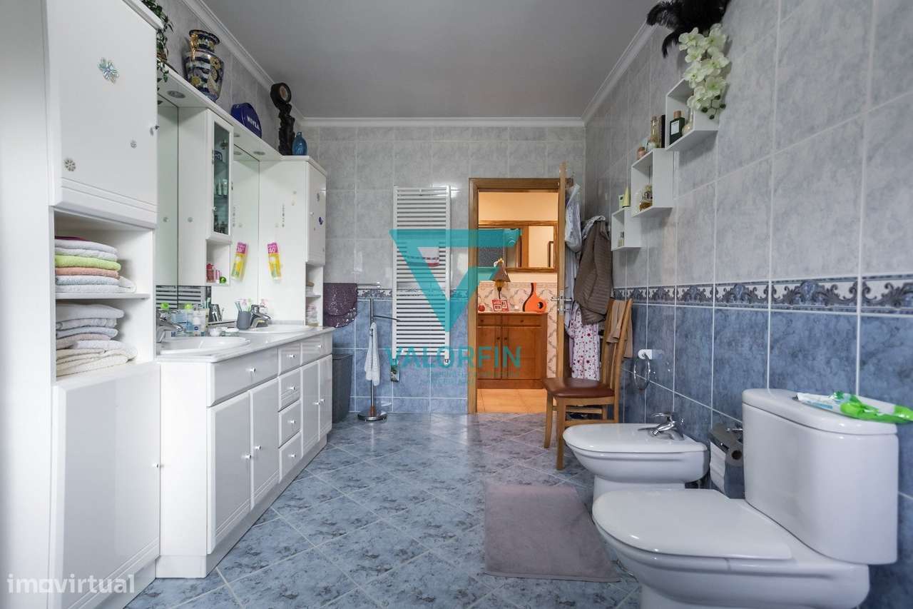 MORADIA Térrea T3 em Casais da Bidoeira | Leiria-12