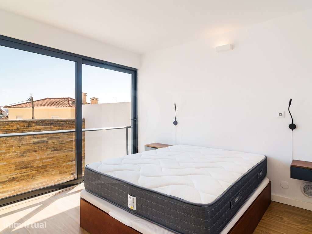 Moradia T3 com terraço e logradouro no Restelo, junto ao Mosteiro d...-18