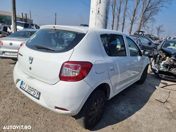 Motor fara anexe Cutie de viteze manuala in 5 trepte kit ambreaj volanta turbina rampa injectoare injector pompa de injectie racitor de gaze egr clapeta de acceleratie pompa vacuum alternator electromotor Dacia Sandero 2, an 2015, motor 1.5 dci k9k612, cod JR5336 - 2