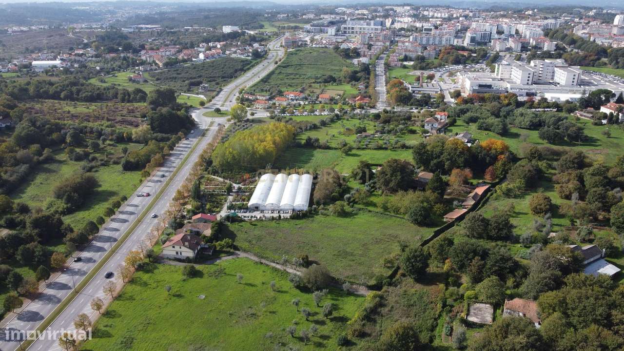 Terreno Urbanizável em Viseu junto ao Hospital - Grande imagem: 5/6