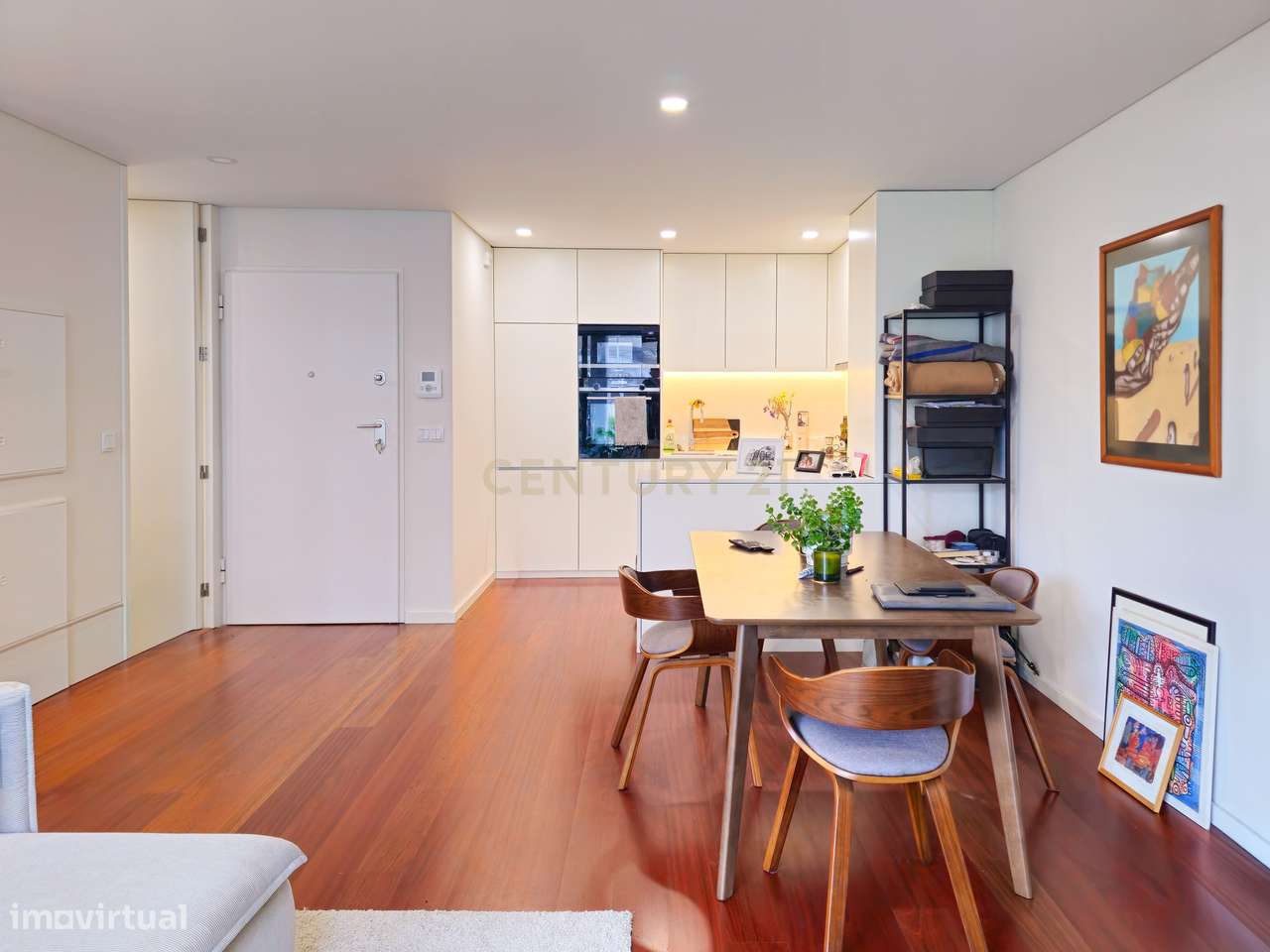 T1 moderno com varanda – Rua 5 de Outubro, Porto (junto à Casa da Músi - Grande imagem: 2/31