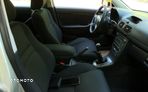Toyota Avensis 2.0 VVT-i Sol Plus - 8