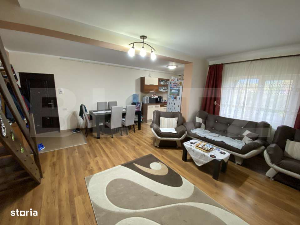 Apartament cu 3 camere, 81 mp, decomandat zona Bradet - Imagine principală: 5/18