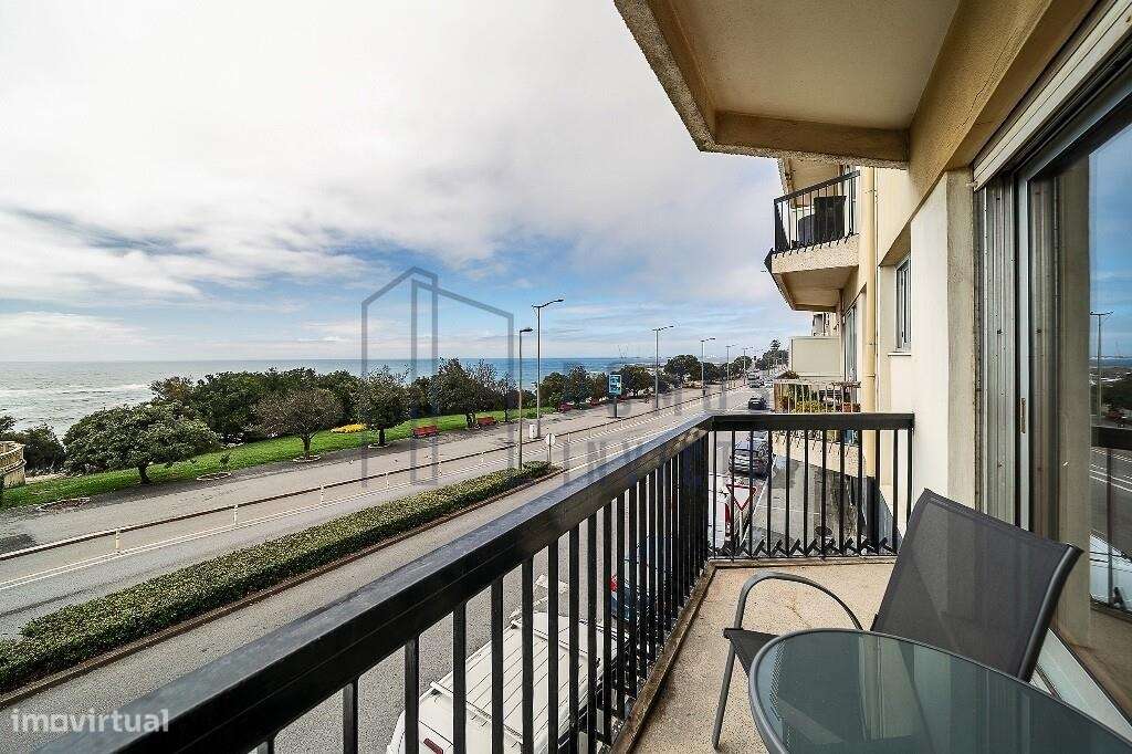 Apartamento T2 Avenida do Brasil com vista Mar e um lugar de garagem. - Grande imagem: 5/28