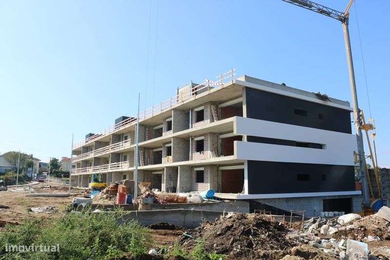 Venda de partamento T2 com  110 m2, a 10 minutos do centro  de Braga-37