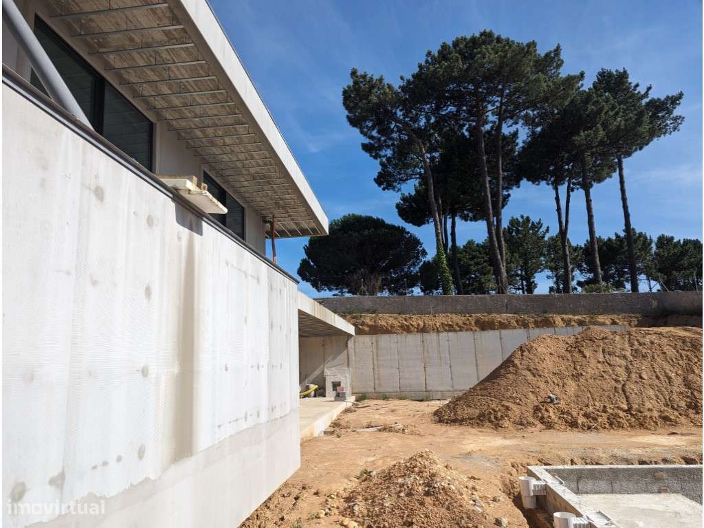 Moradia T4 com Arquitetura Minimalista | Valadares, Vila Nova de Gaia-5