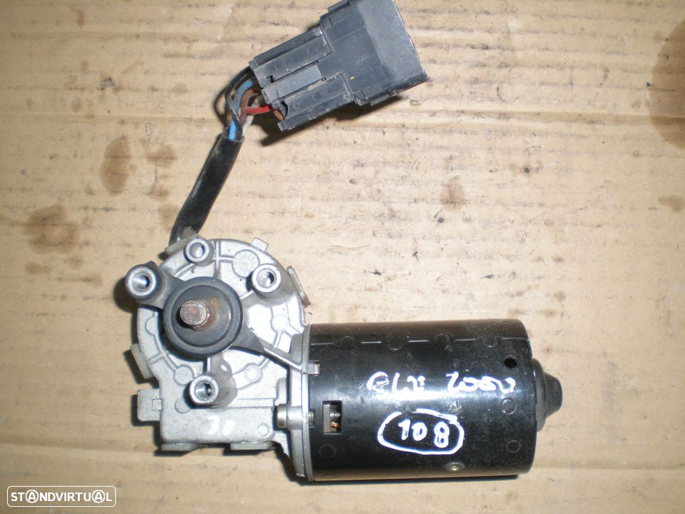 Peça - Motor Limpa Vidros Frente 0390241181 Renault Clio 2 2000 Bos