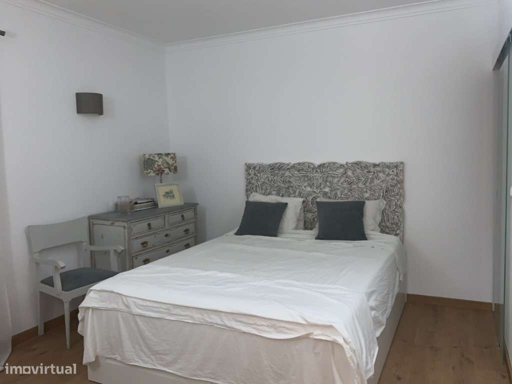 Apartamento T2 em Condomínio com Piscina - Grande imagem: 4/26