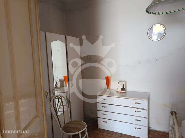 Moradia - centro de Reguengos-7