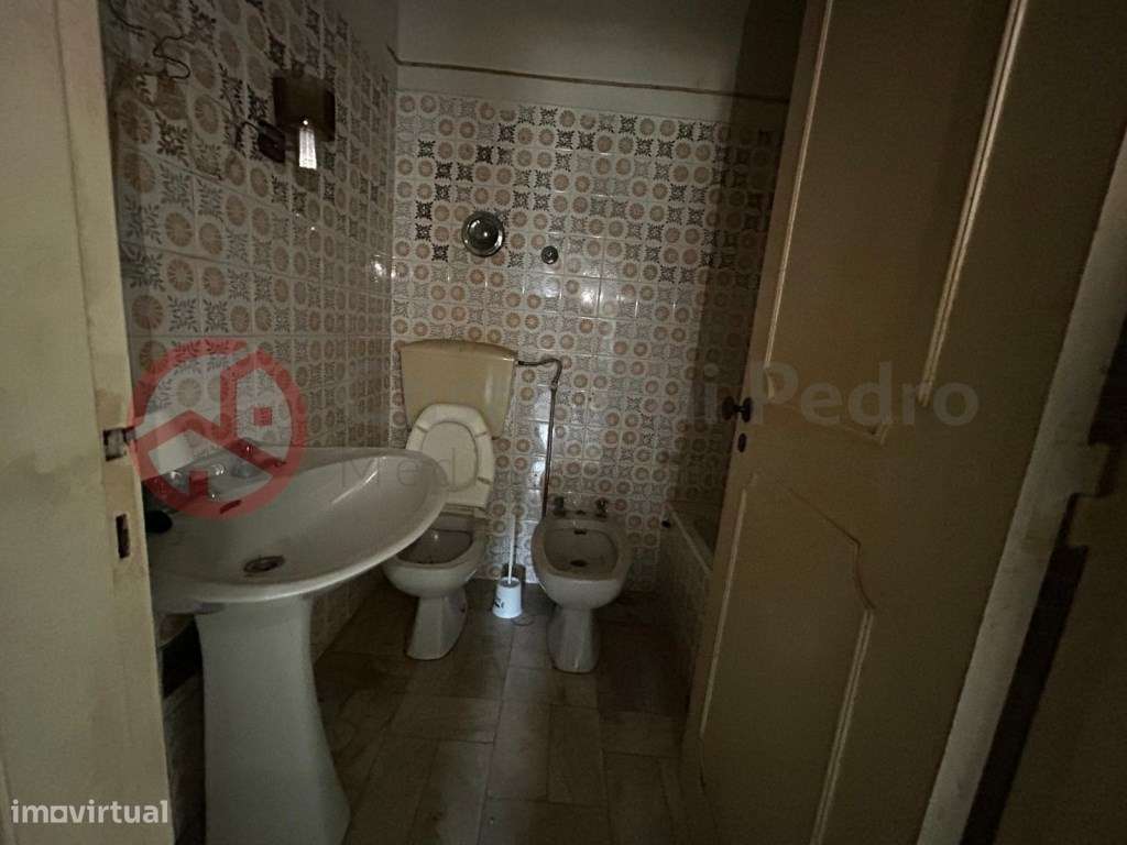 Apartamento T1 totalmente remodelado, na Costa da Caparica - Grande imagem: 5/25