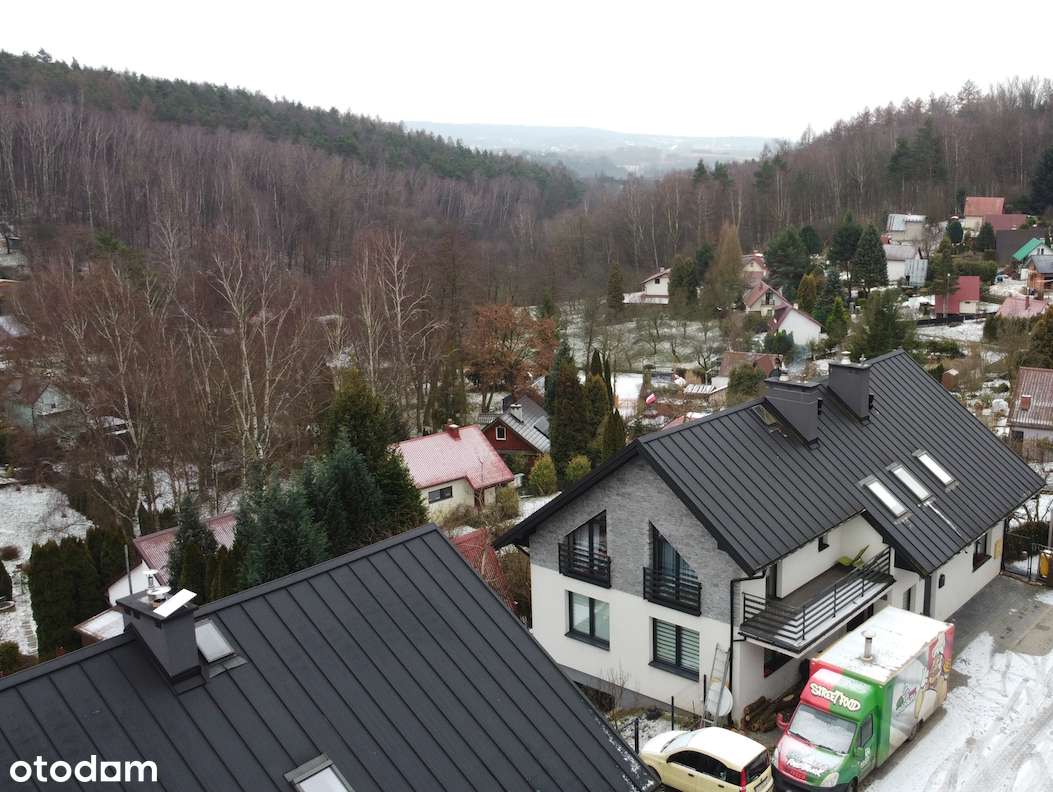 Urokliwy dom w Zabierzowie| 139m2| 4 pokoje| ogródek|-12