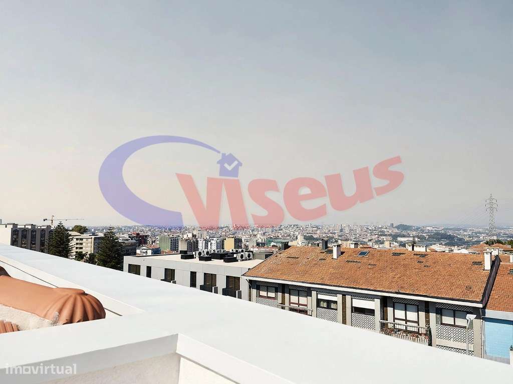 Apartamento T1 Penthouse com terraço.-0