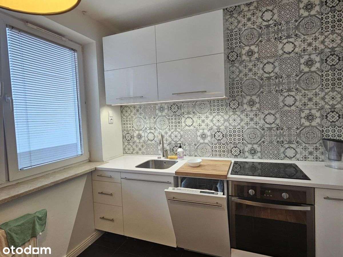 Rajska Jabłoń-2pokoje,balkon,garaż-1