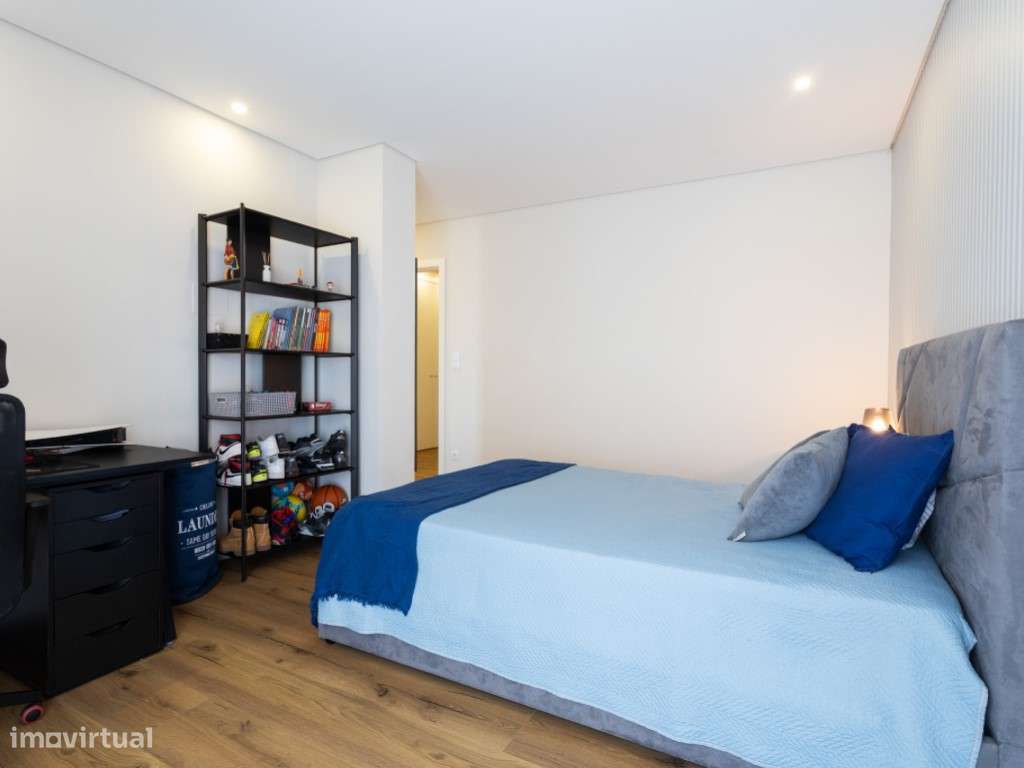 Exclusivo T4 Penthouse de Luxo com 379 m² na Póvoa de Santa Iria.-26