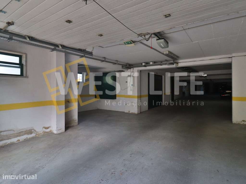 Garagem de 33 m² | Ideal para Arrumos ou Armazém | Mafra-12