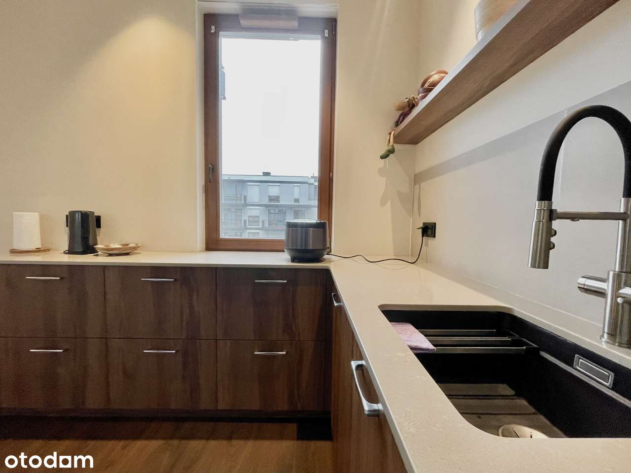 Nowoczesne 3-p mieszkanie w Royal Residence  – Wilanów, ul.J.Holzera 6-5