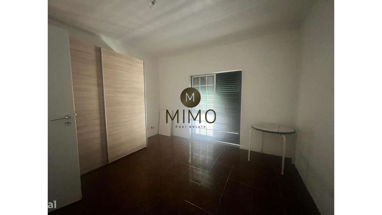 Moradia para Restaurar em Manique de Baixo-41