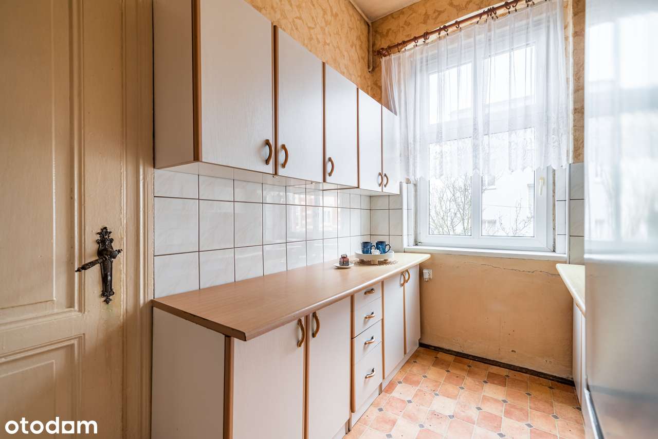 Dwustronne mieszkanie w kamienicy / 2 pokoje / 60 mkw / piwnica-10