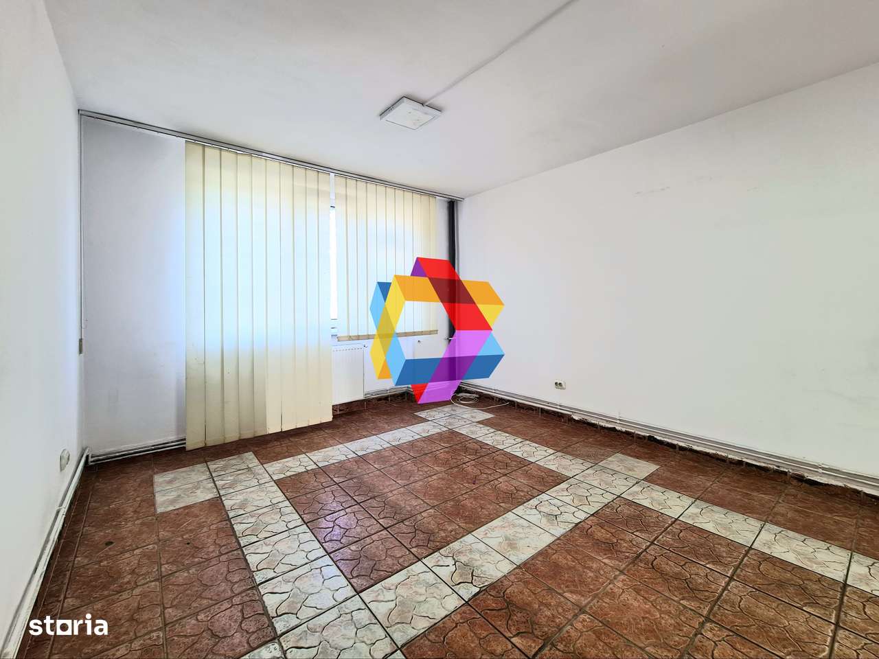 Spatiu comercial de vânzare cu vad Brașov - 55 mp # plus-imo.ro - Imagine principală: 4/7