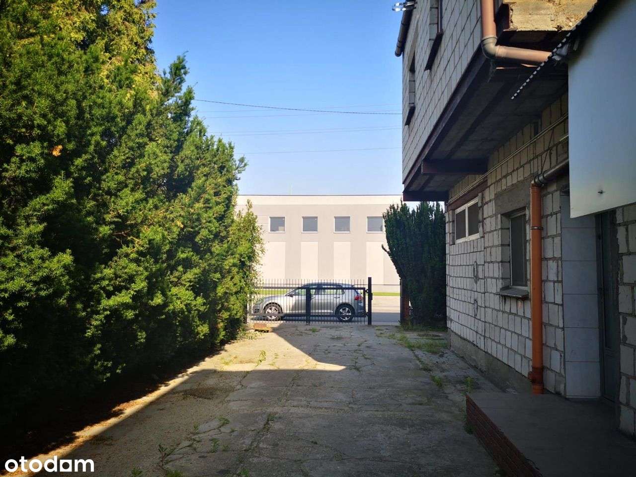 300m2 HALA PRODUKCYJNA Z BIUREM i 100m2 mieszkanie - Pełny obrazek: 2/20