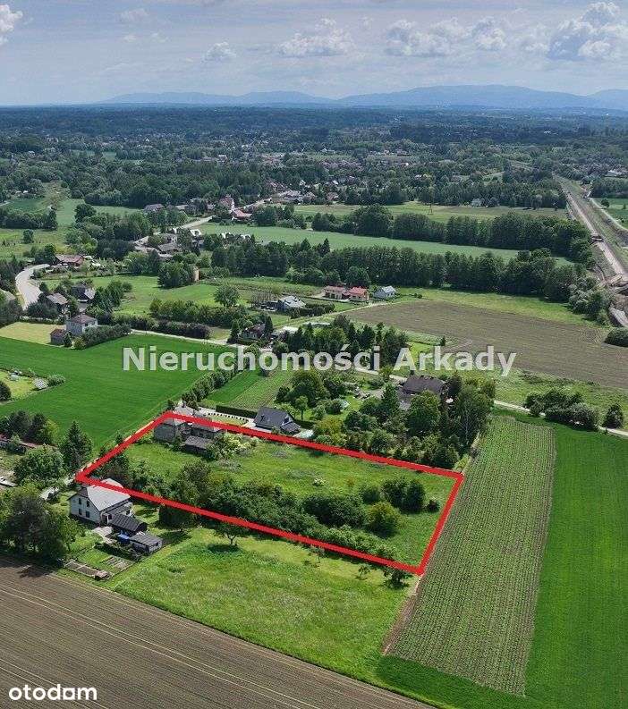 Działki budowlane w atrakcyjnej lokalizacji-3