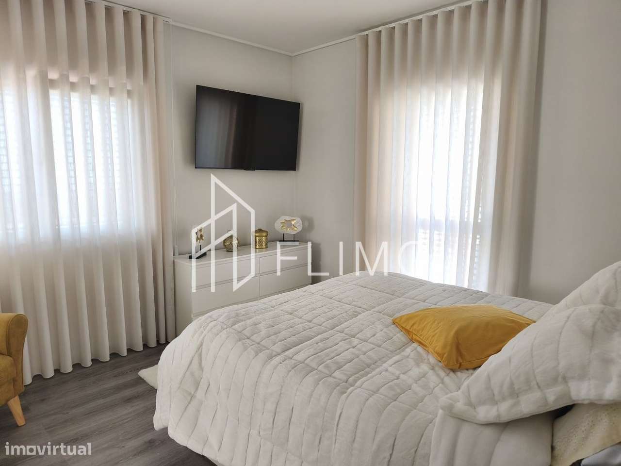 Moradia T4 em Arrifana-41