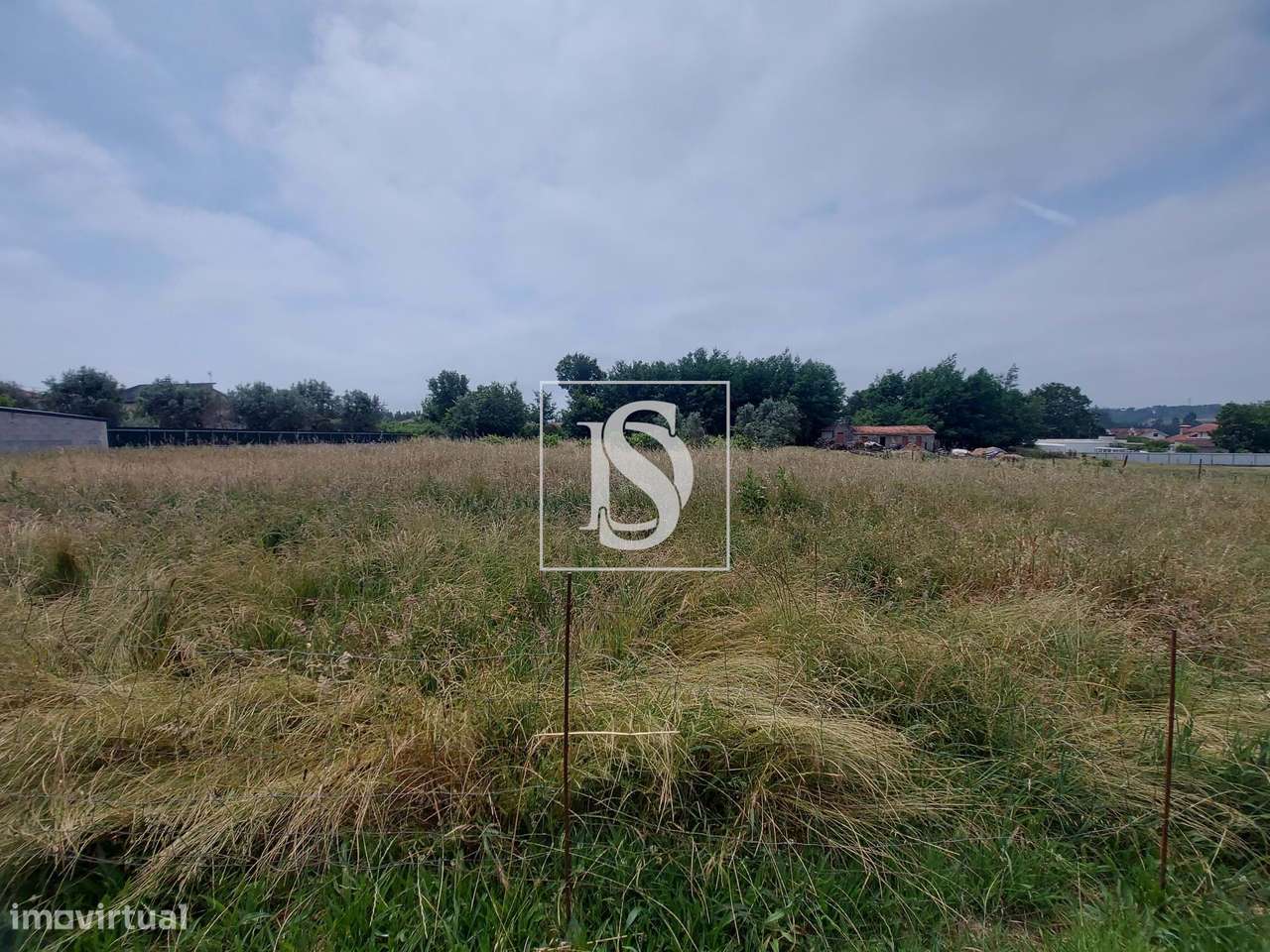 Terreno com 3.040 m2, urbanizavel - Grande imagem: 4/4