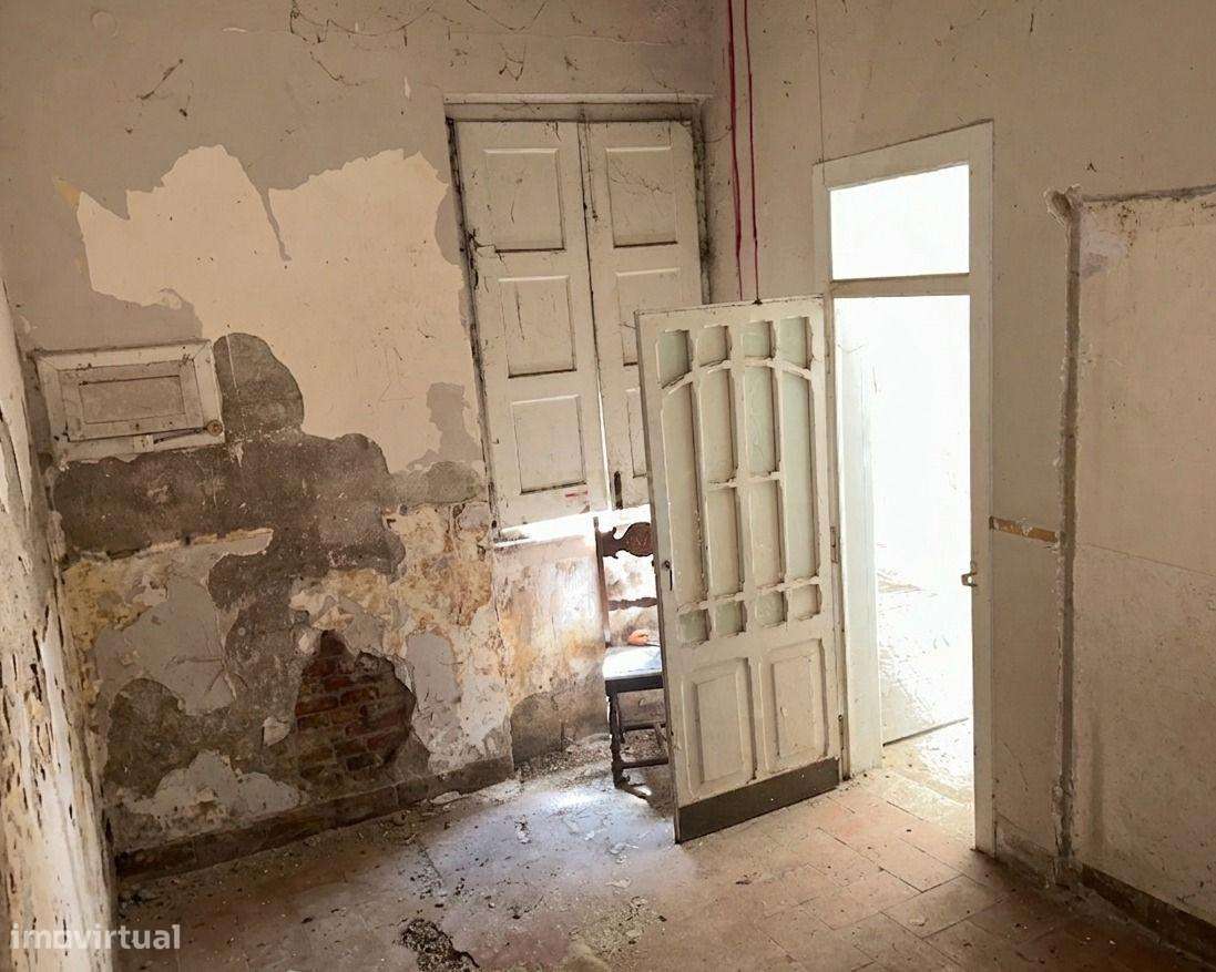 Prédio para Recuperar em Couço, Coruche-16
