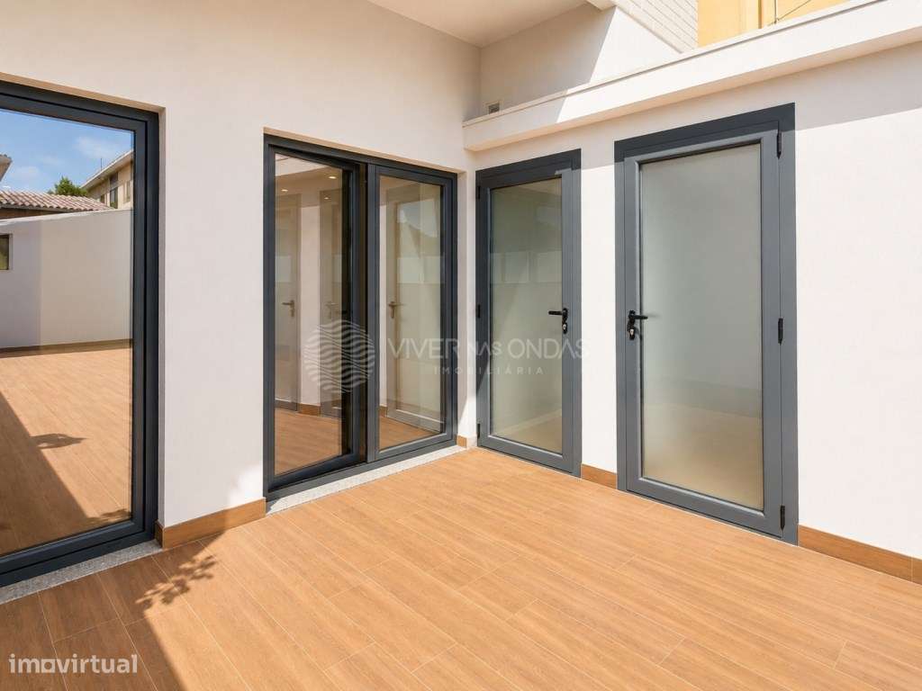 Andar de moradia T3 com áreas Amplas | Terraço | Espinho | Junto ao...-33