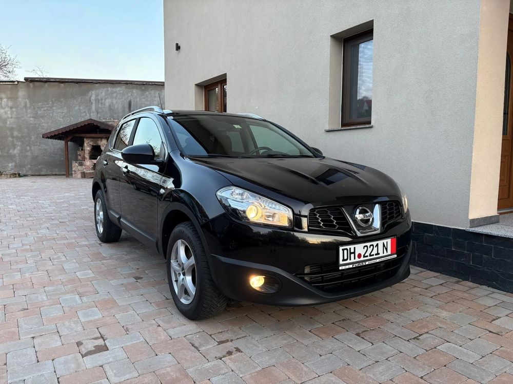 Nissan Qashqai 2.0 DCI 4 x 4 DPF tekna 2012