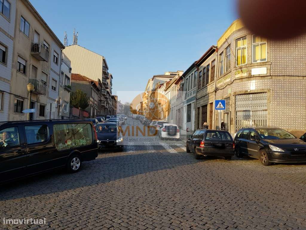 Venda de Prédio em Bonfim próximo dos Salesianos do Porto-11