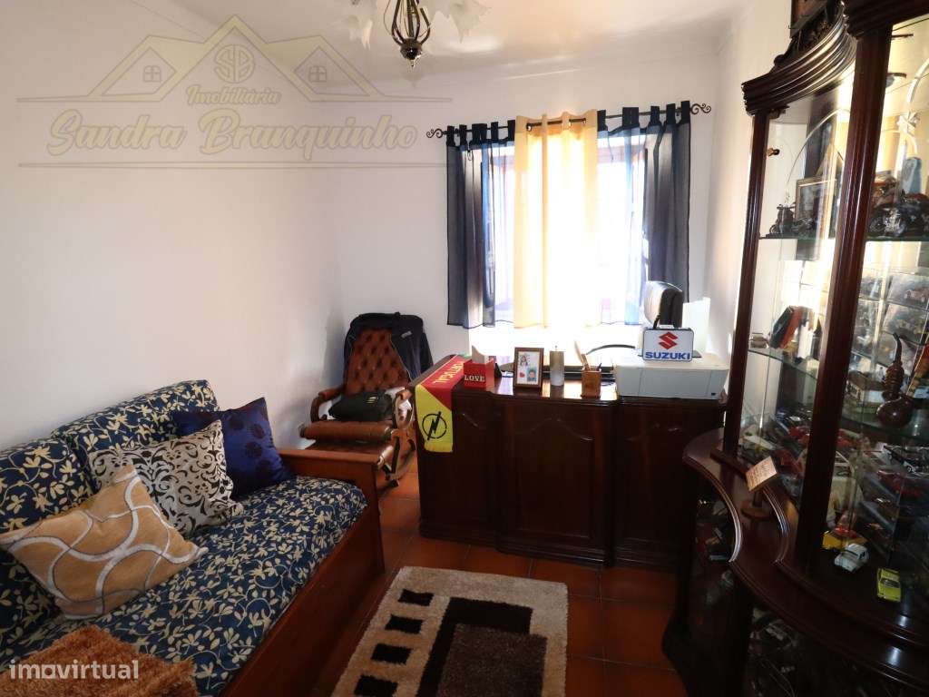 Moradia T3 com PISCINA e terreno com 1200m2-7