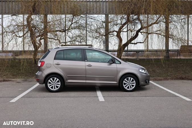 Volkswagen Golf Plus - 19