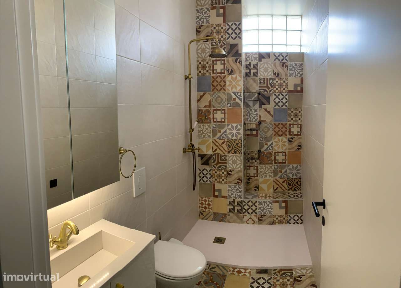 Apartamento T2 remodelado, com estacionamento - Benedita, Alcobaça-13