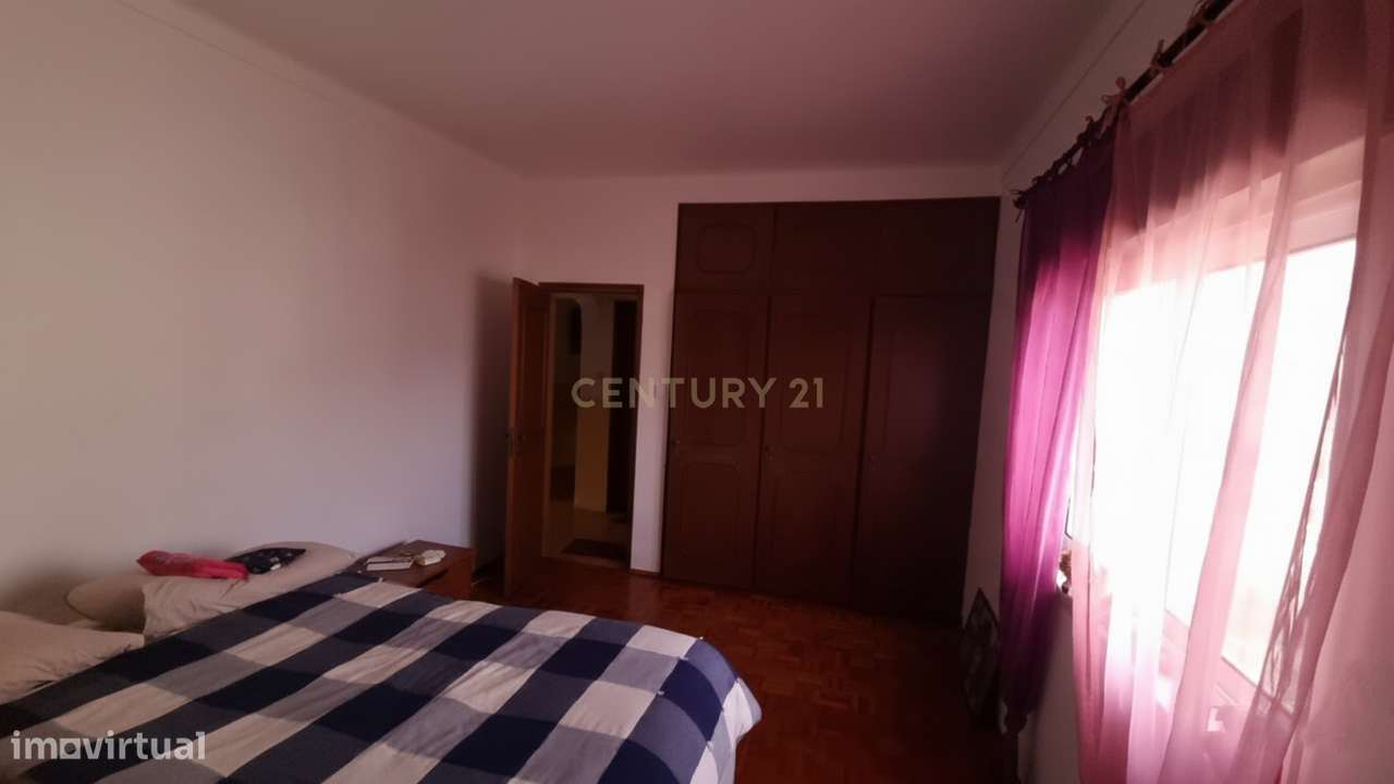 Moradia Independente na Aroeira | Espaço, Privacidade e Qualidade de V-14