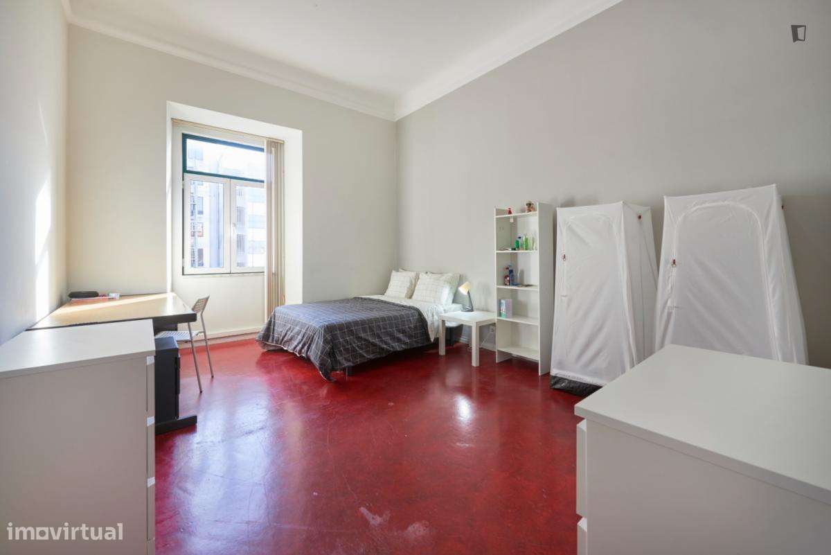 Quarto - localizado em Entrecampos Lisbon - Grande imagem: 2/10