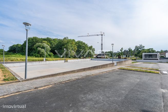 Lote de Terreno  Venda em Loureira,Vila Verde-13