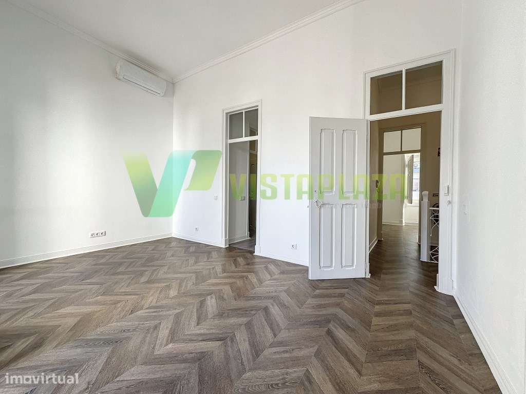 Moradia T3 Remodelada Centro de Portimão-14