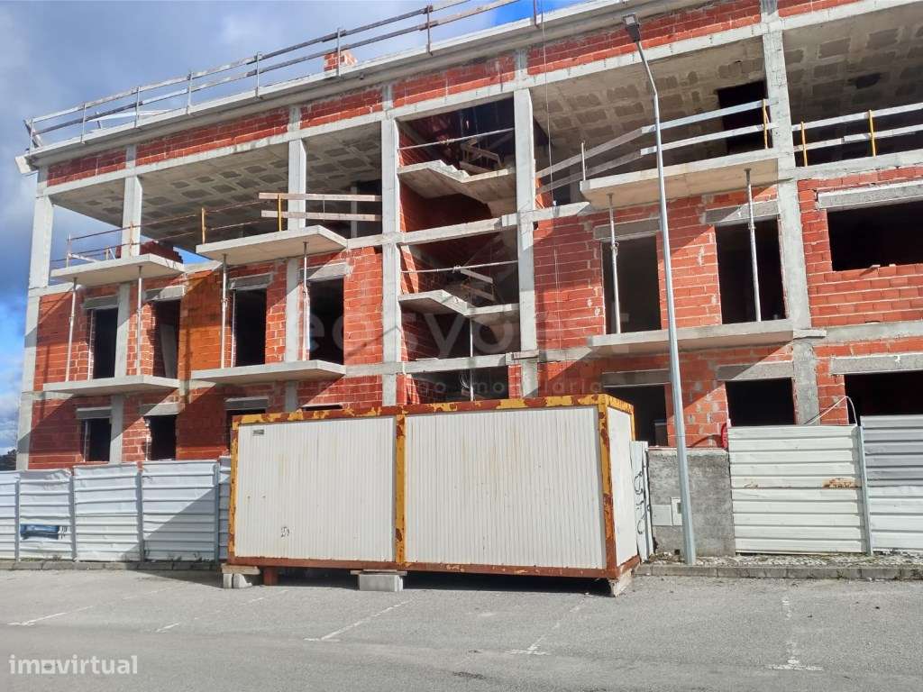 Apartamento T3 em construção, localizado em Carregal do Sal - Grande imagem: 5/13