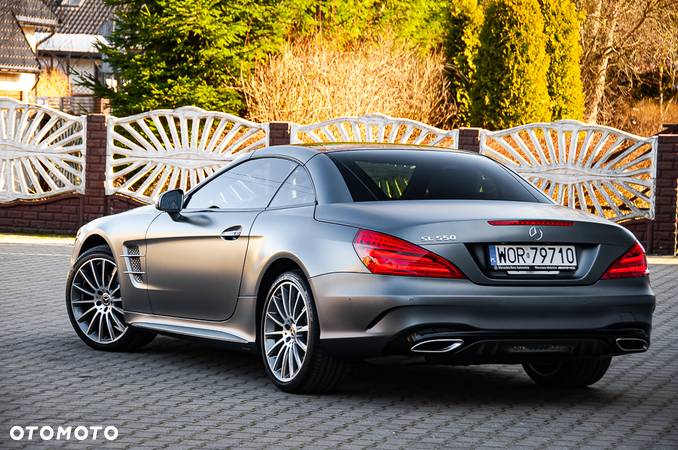 Mercedes-Benz SL 500 - 16