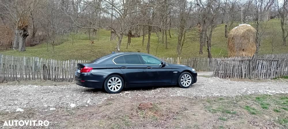 BMW Seria 5 525d xDrive Touring Aut. Luxury Line - 23