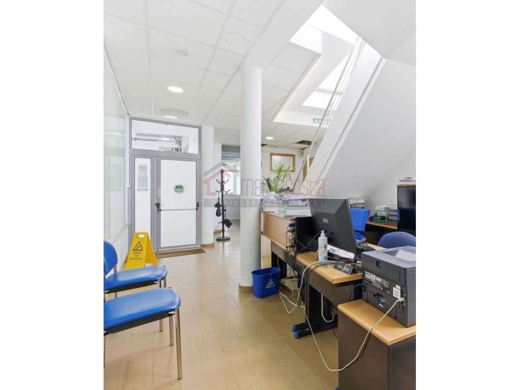 Prédio para Venda em Peniche - Grande imagem: 5/17