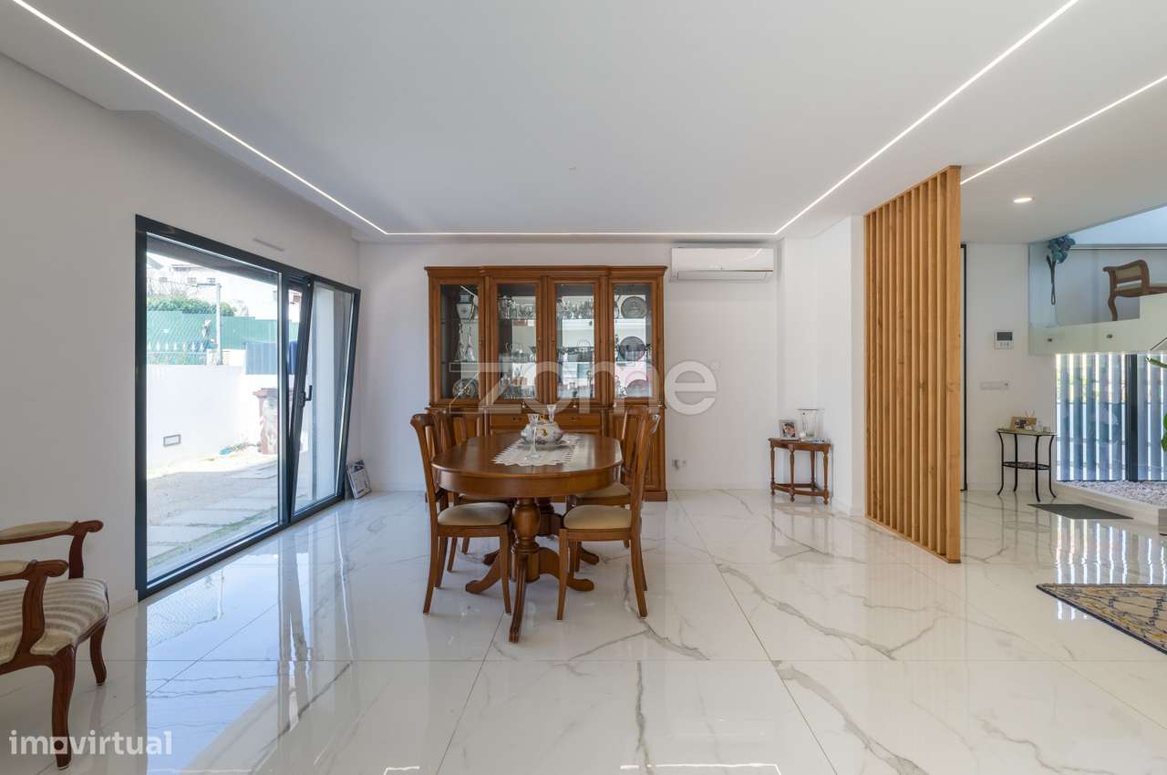 Moradia T3 Famões-8