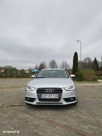 Audi A4 Avant 2.0 TDI 116g DPF Ambiente - 13