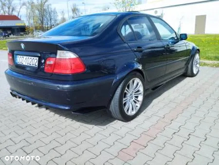 BMW Seria 3 318i - 24